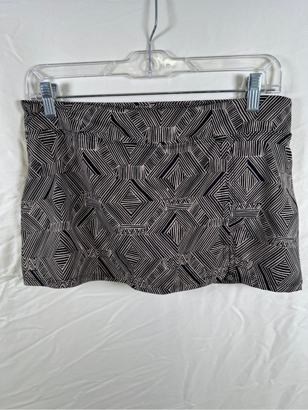 Garnet Hill Black & Beige / Off White Geometric Print Swim Skirt - Size 4